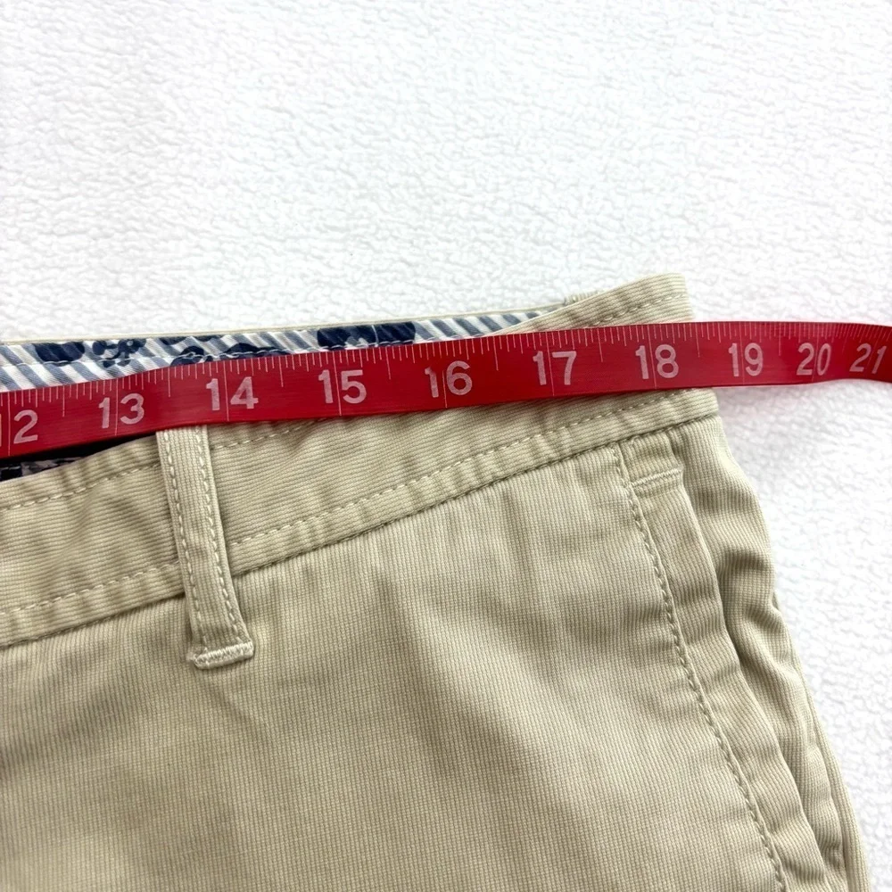 Tommy Bahama Beige Flat Front Chino Golf Walking Cotton Shorts Size 36